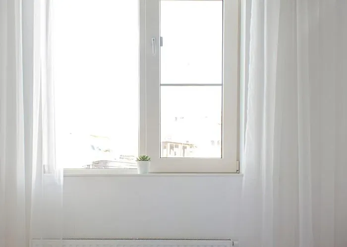 Lovely Cozy Houseboat Rembrandt, Old Centre *