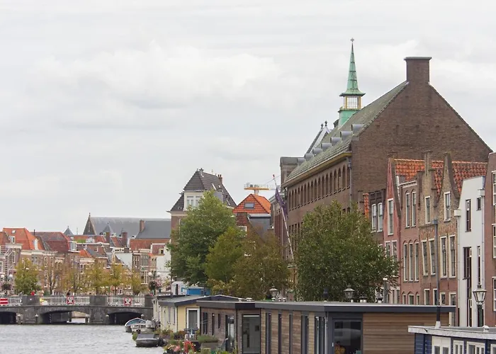 Lovely Cozy Houseboat Rembrandt, Old Centre