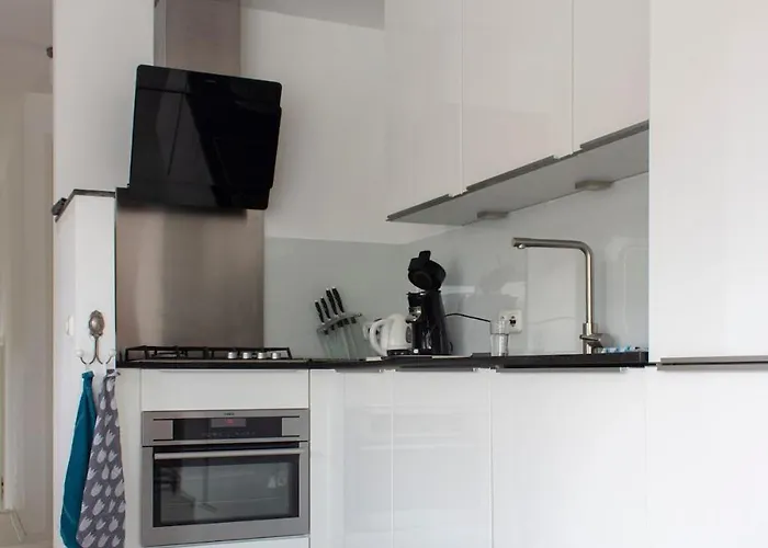 Lovely Cozy Houseboat Rembrandt, Old Centre *